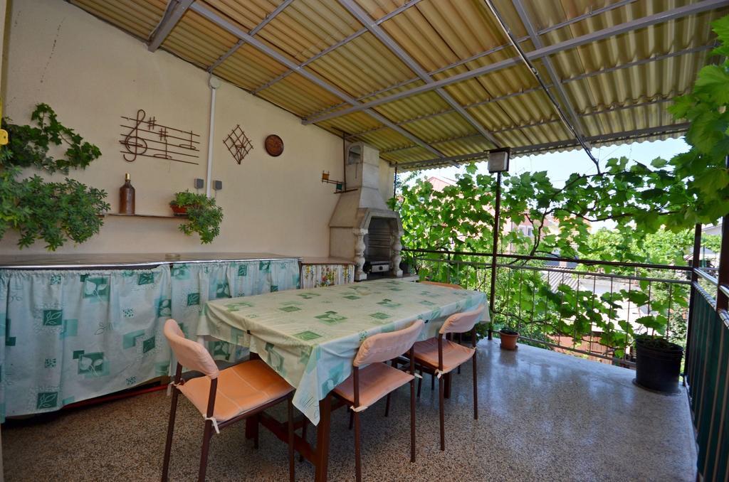 Apartments Amalija Vodice Ngoại thất bức ảnh